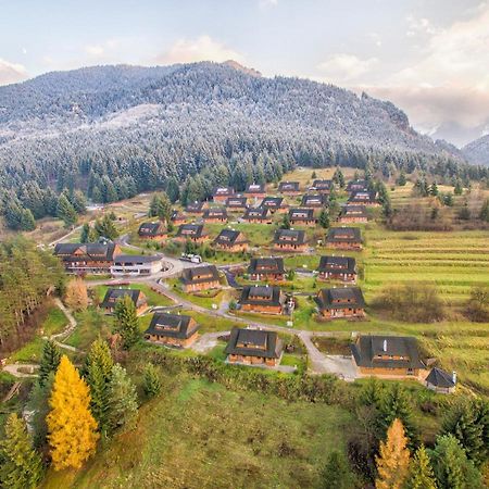 Resort Drevenice Terchová エクステリア 写真