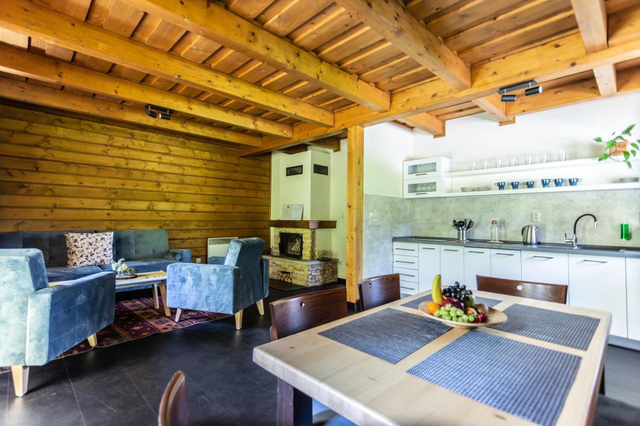 Resort Drevenice Terchová エクステリア 写真