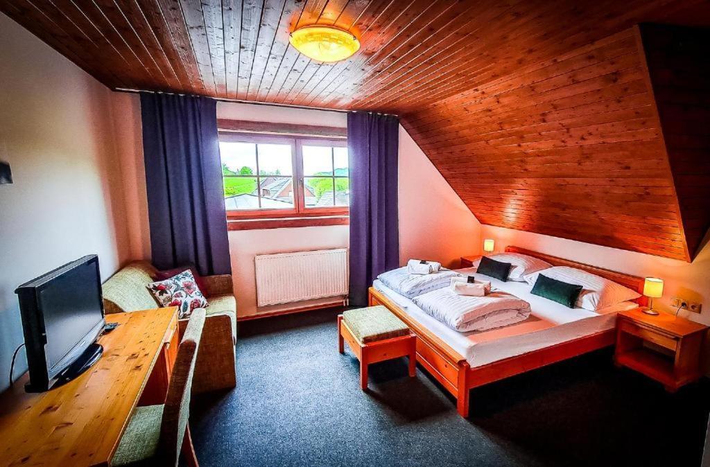 Resort Drevenice Terchová エクステリア 写真